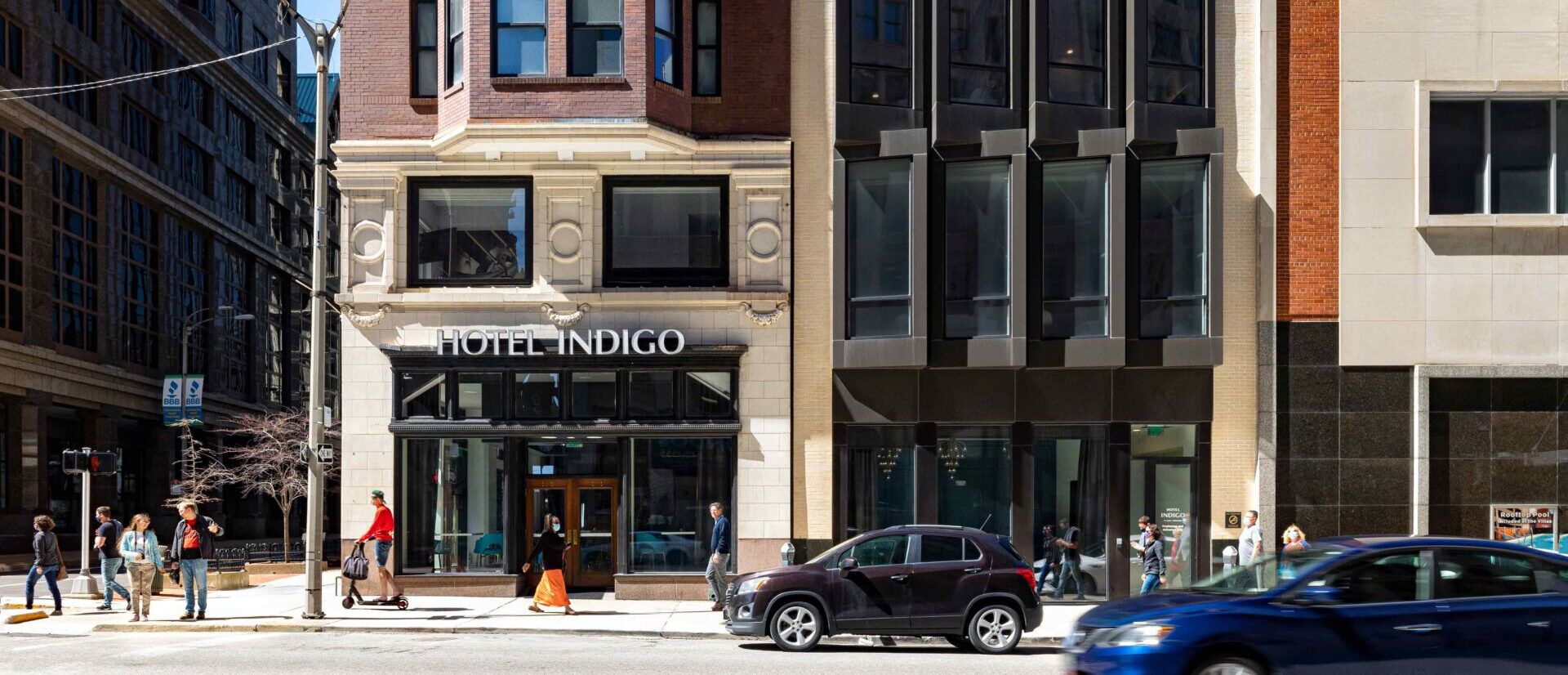 Front entrance to multi-story renovated hotel in downtown St. Louis, MO.