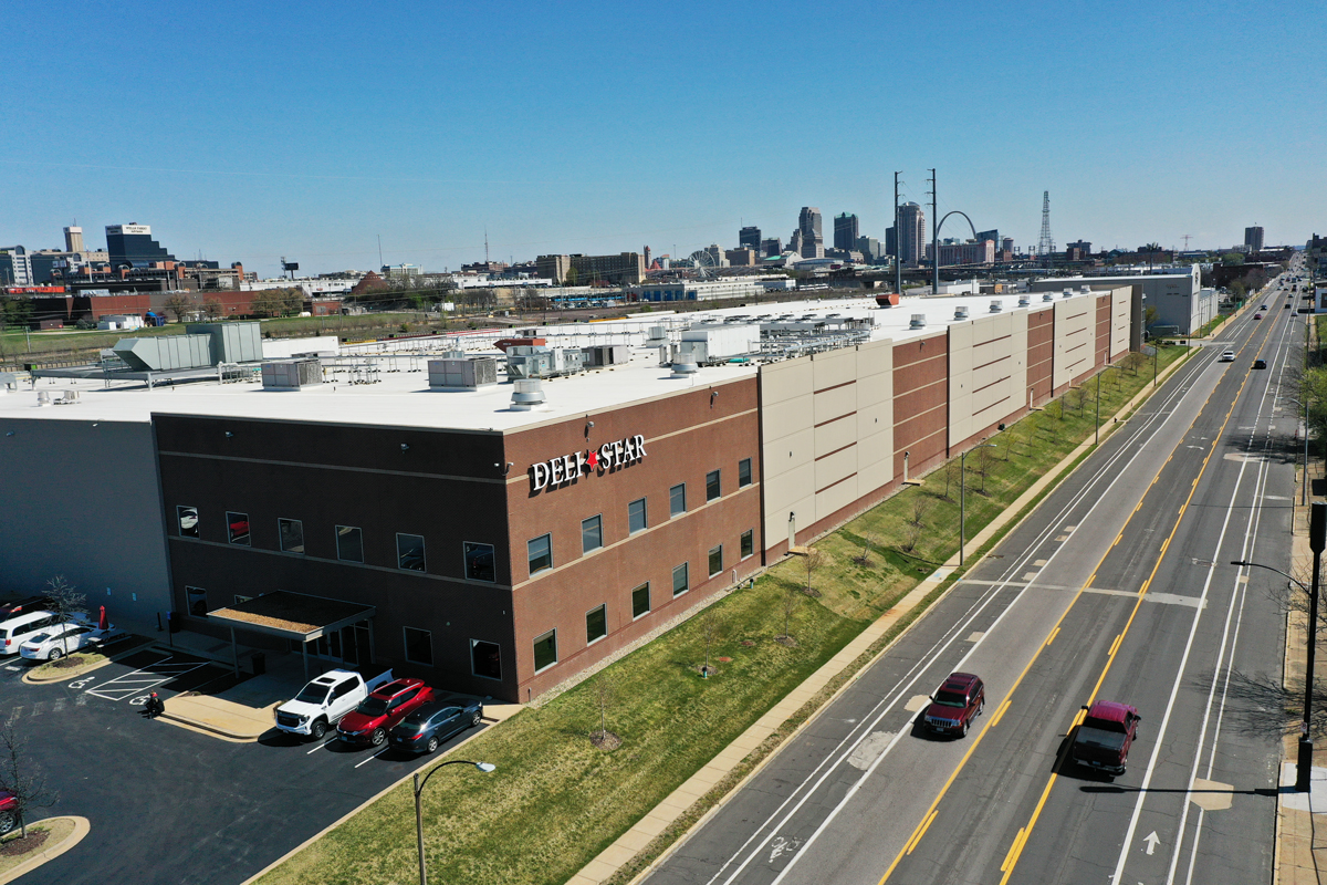 G&W performed the MEPFP engineering for the remodelling of the Deli Star warehouse and office space